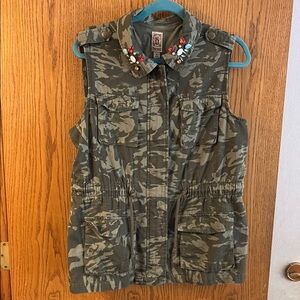 Decree Olive Green Vest with Red Embellishment